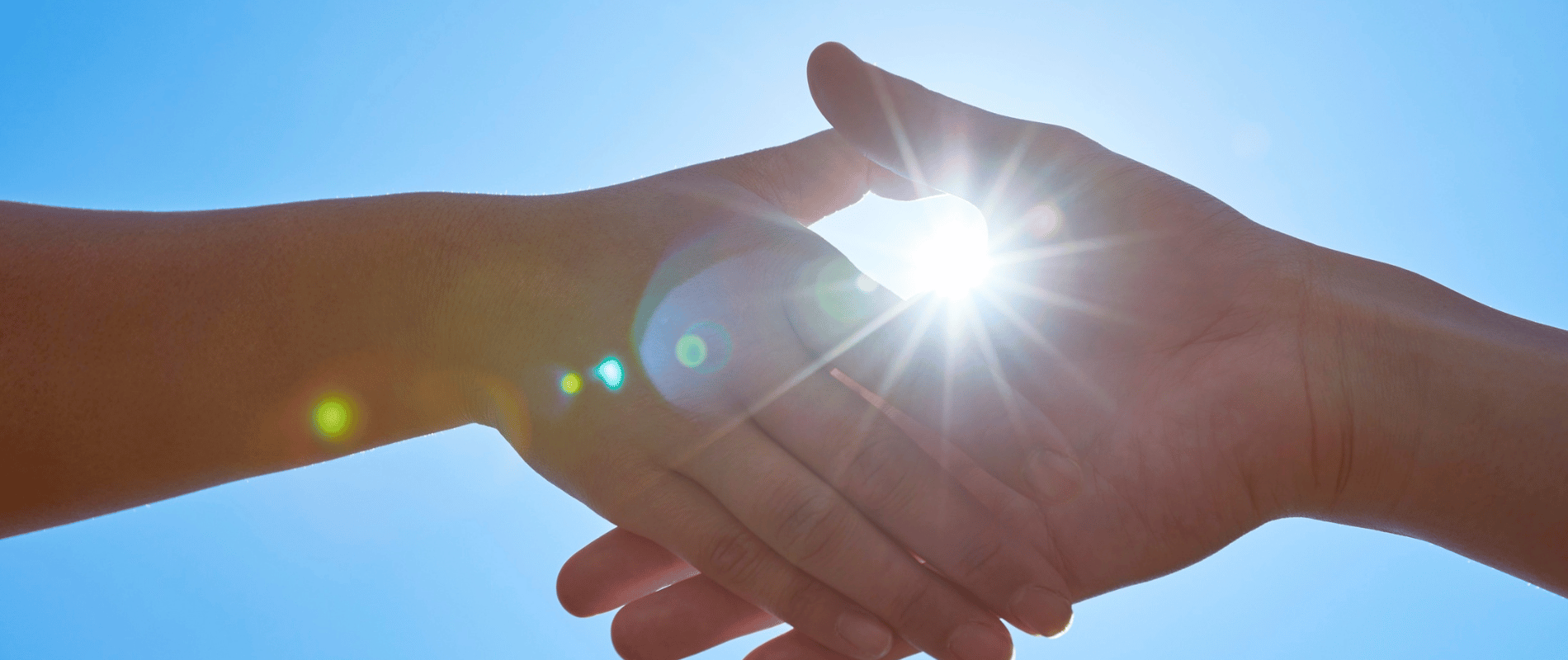 新築から、修理・リフォーム・二世帯住宅へ。 一度のご縁を、大切に、長く。私たちは暮らしのパートナーです。